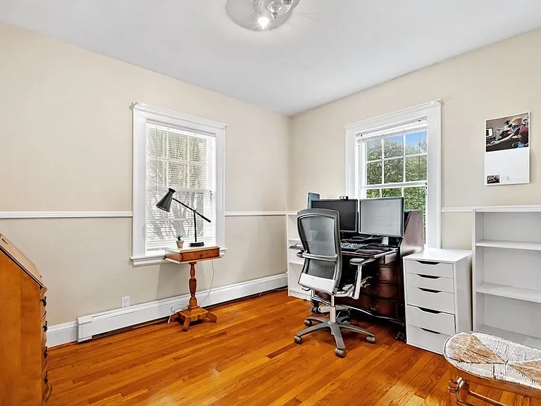 51 Fairlawn St #51 — Photo 13