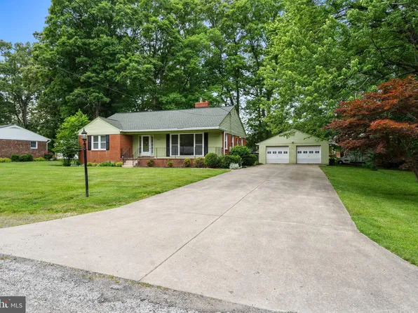 12836 Leman Ln, Waldorf, MD 20601