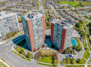 4205 Shipp Dr #202, Mississauga, ON L4Z 2Y9
