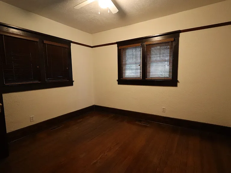 499 Littleton St — Photo 16