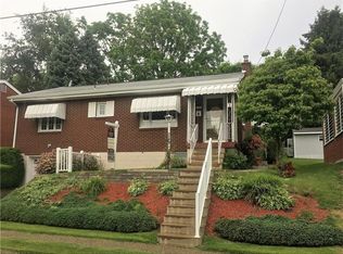 523 Willow St, Springdale, PA 15144