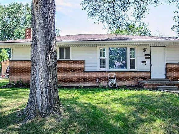 2nd image of 845 Nash Ave