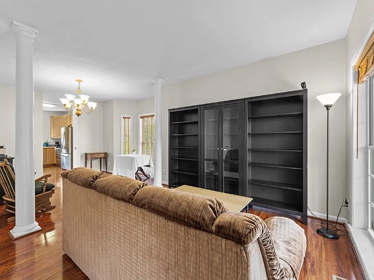 10 Everglades Ln — Photo 10