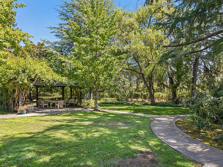 1819 Zinfandel Ln — Photo 80