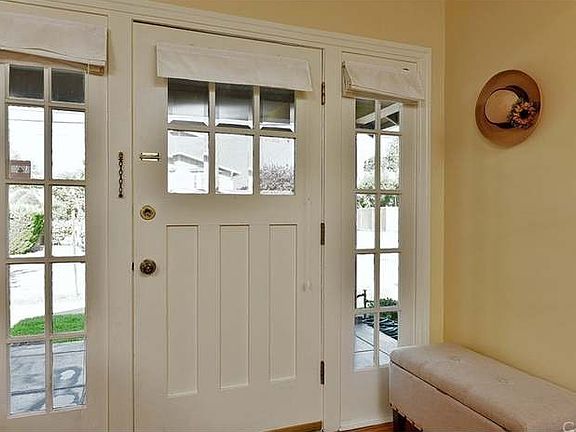 4th image of 116 N Shamrock Ave