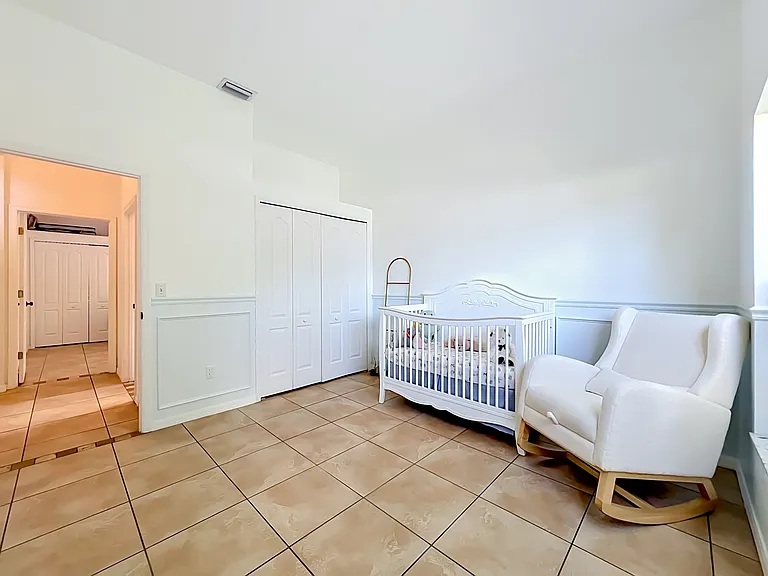 2125 Emerald Green Cir — Photo 39