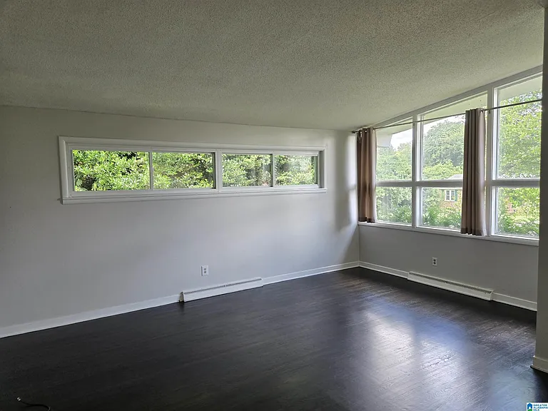 4048 Dolly Ridge Rd — Photo 6