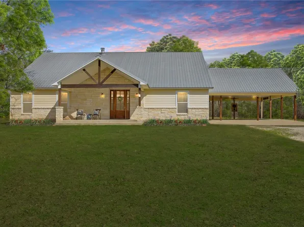 8952 Gibbons Creek Rd, Anderson, TX 77830