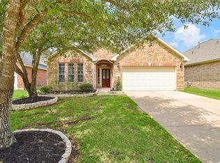 17911 Serene Shore Dr, Cypress, TX 77429