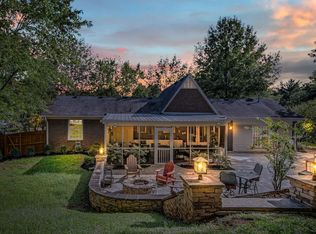 123 Pebblecreek Rd, Franklin, TN 37064