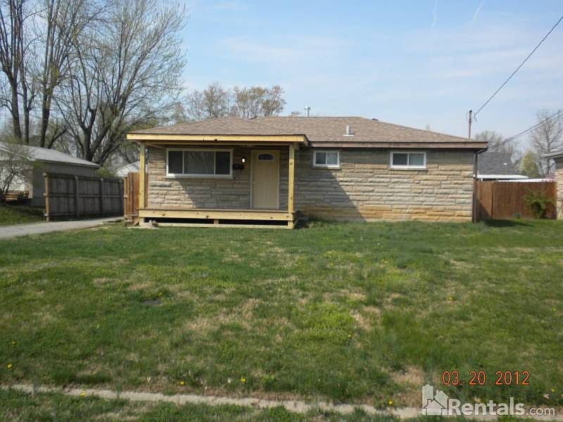 1st image of 7726 Poinsettia Dr
