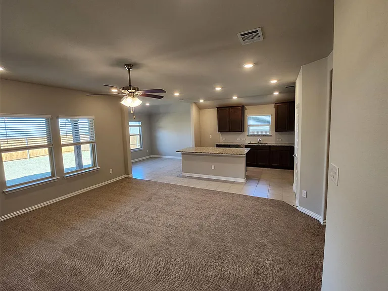 3812 Chalk Hill Ave — Photo 8