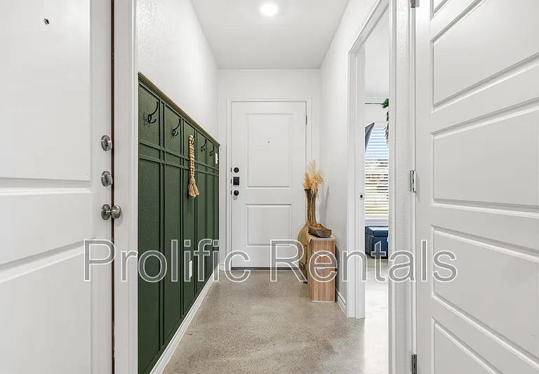 1247 Concord Dr #A — Photo 5