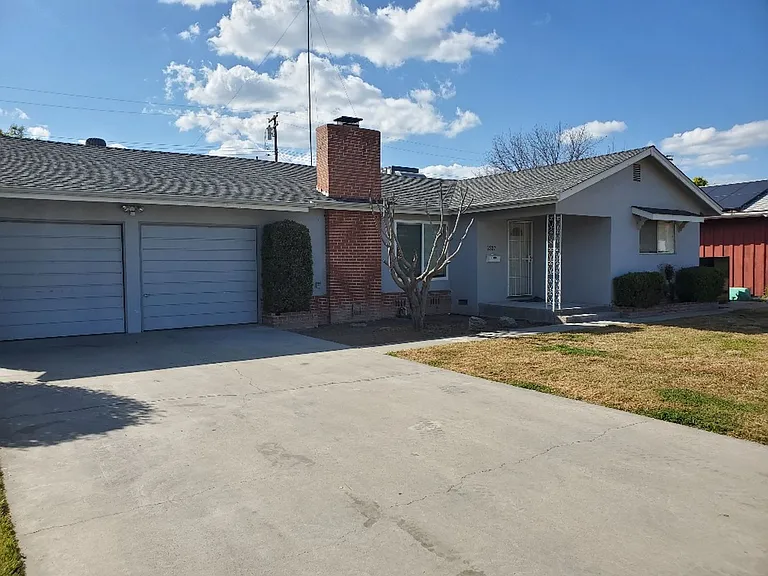 2227 S Terrace St — Photo 1