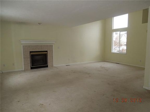 3rd image of 5899 E Printemp Dr