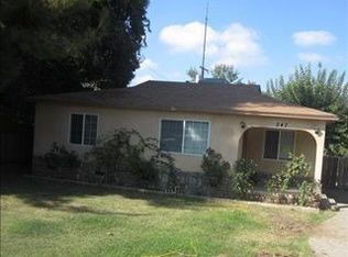 247 N Larson St, Porterville, CA 93257