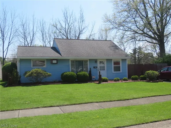 533 Willow Park Rd, Elyria, OH 44035