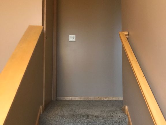 3rd image of 1603 Deerwood Ln