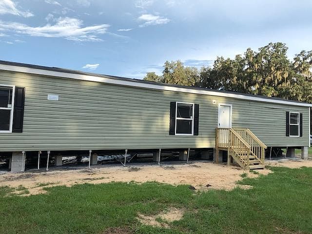 1st image of 173 SE Shady Oaks Loop #189