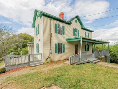 128 Lexington Ave, Pulaski, VA, 24301
