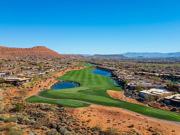 5th image of 3052 Snow Canyon Pkwy #8