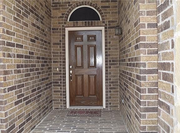 5th image of 1231 Granada Dr
