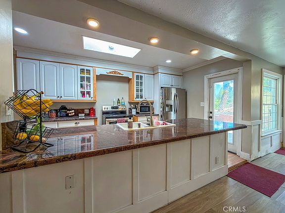 4th image of 34860 Lancaster Rd