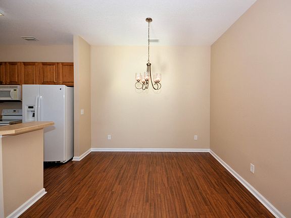 3rd image of 785 Oakleaf Plantation Pkwy Unit 1432