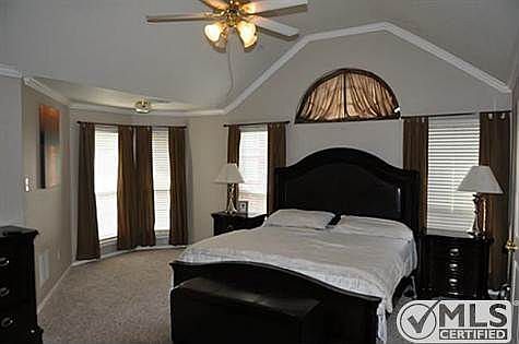 5th image of 7051 Creek Bend Dr