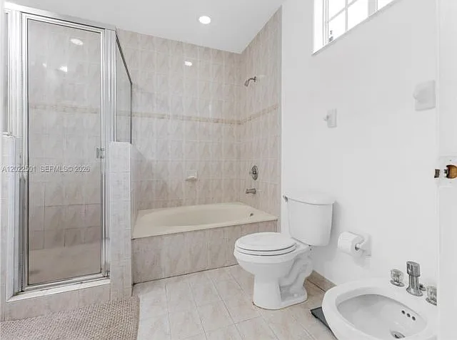 14942 NW 89th Ct — Photo 2