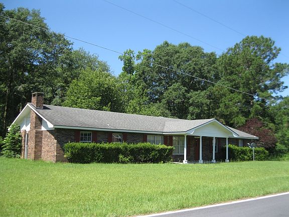 2nd image of 202 Greenwood Dr