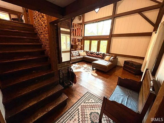 5th image of 2435 S Roberts Way