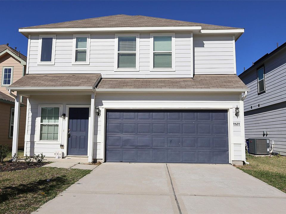 1st image of 2522 Sturgeon Way