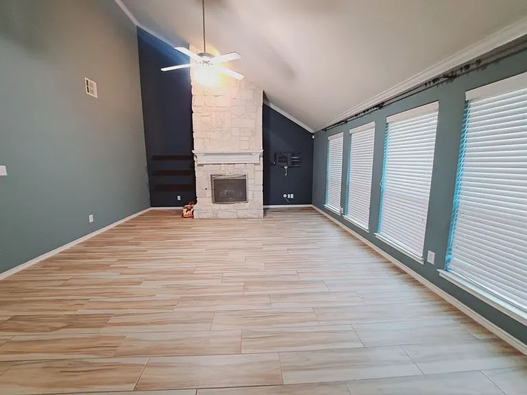 8408 Loma Alta Trl — Photo 5