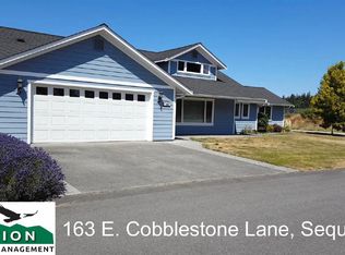 163 E Cobblestone Ln, Sequim, WA 98382