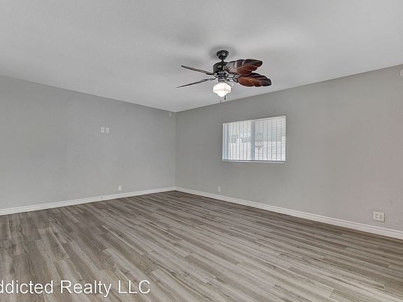 5th image of 5029 E Newton Dr