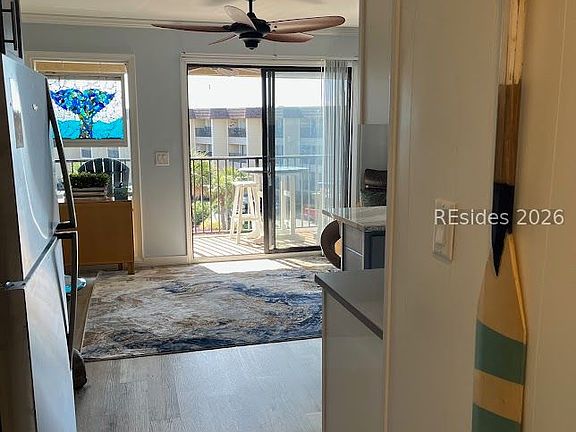 5th image of 40 Folly Field Rd APT B352