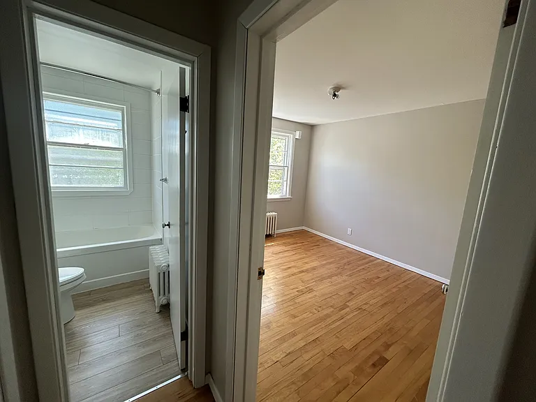 1066 Tower Rd #13 — Photo 23