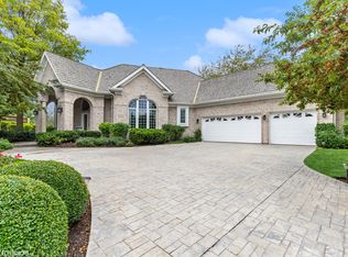29025 N Spoon Ct, Mundelein, IL 60060