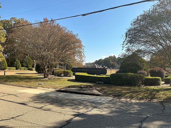 5th image of 205 Stonegate Ct
