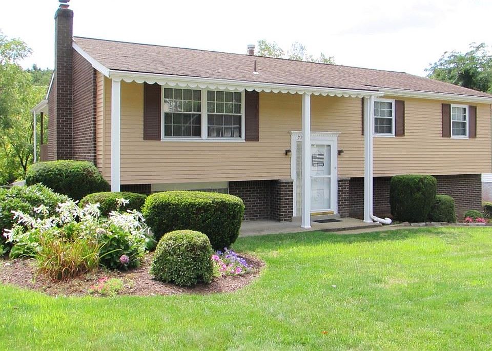 1st image of 220 Boyce Park Dr