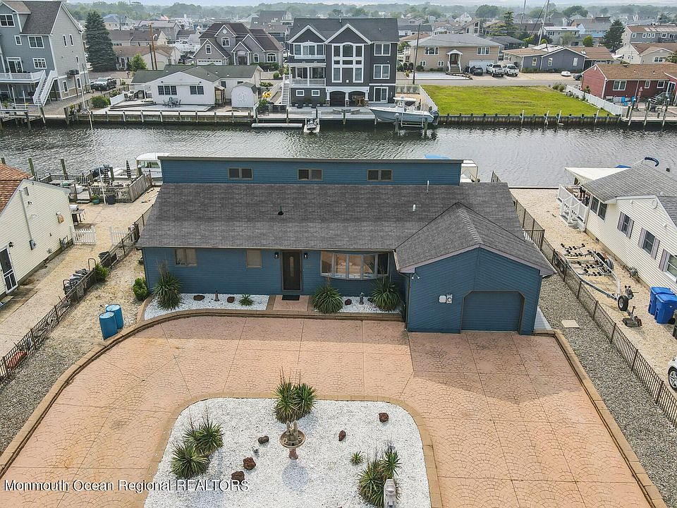 1st image of 600 Conroy Avenue
