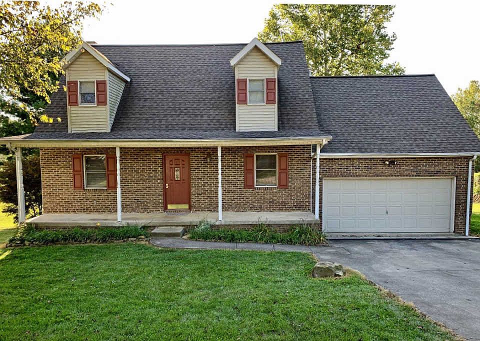1st image of 467 S Blitzen Ln