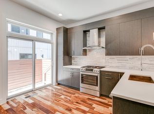 330 Potts Pl, Philadelphia, PA 19123