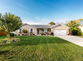 32 Cheryl Dr, Mascoutah, IL