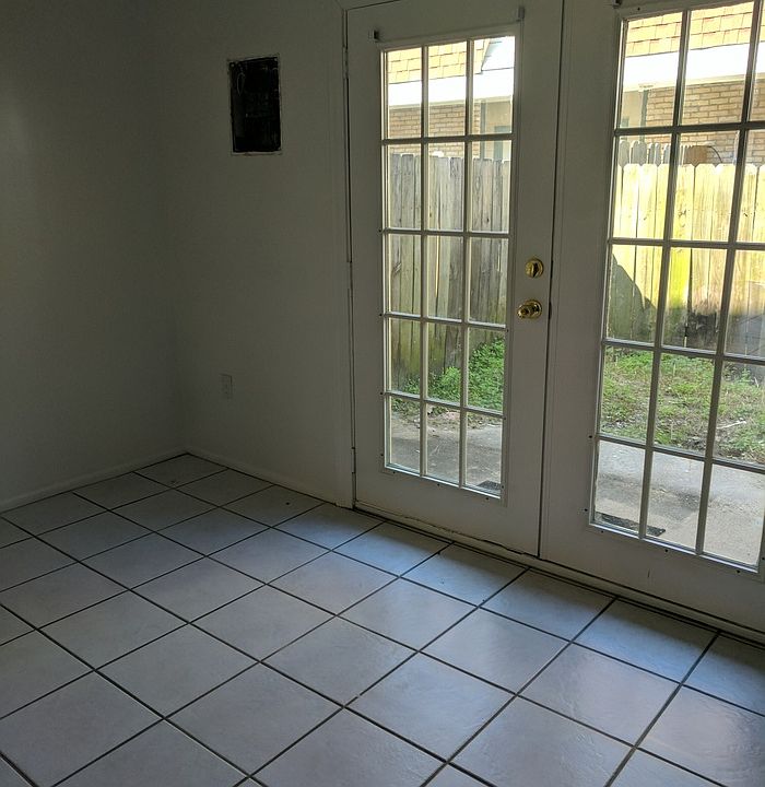 335 Mccaughan Ave D 335 McCaughan Ave Long Beach MS Zillow