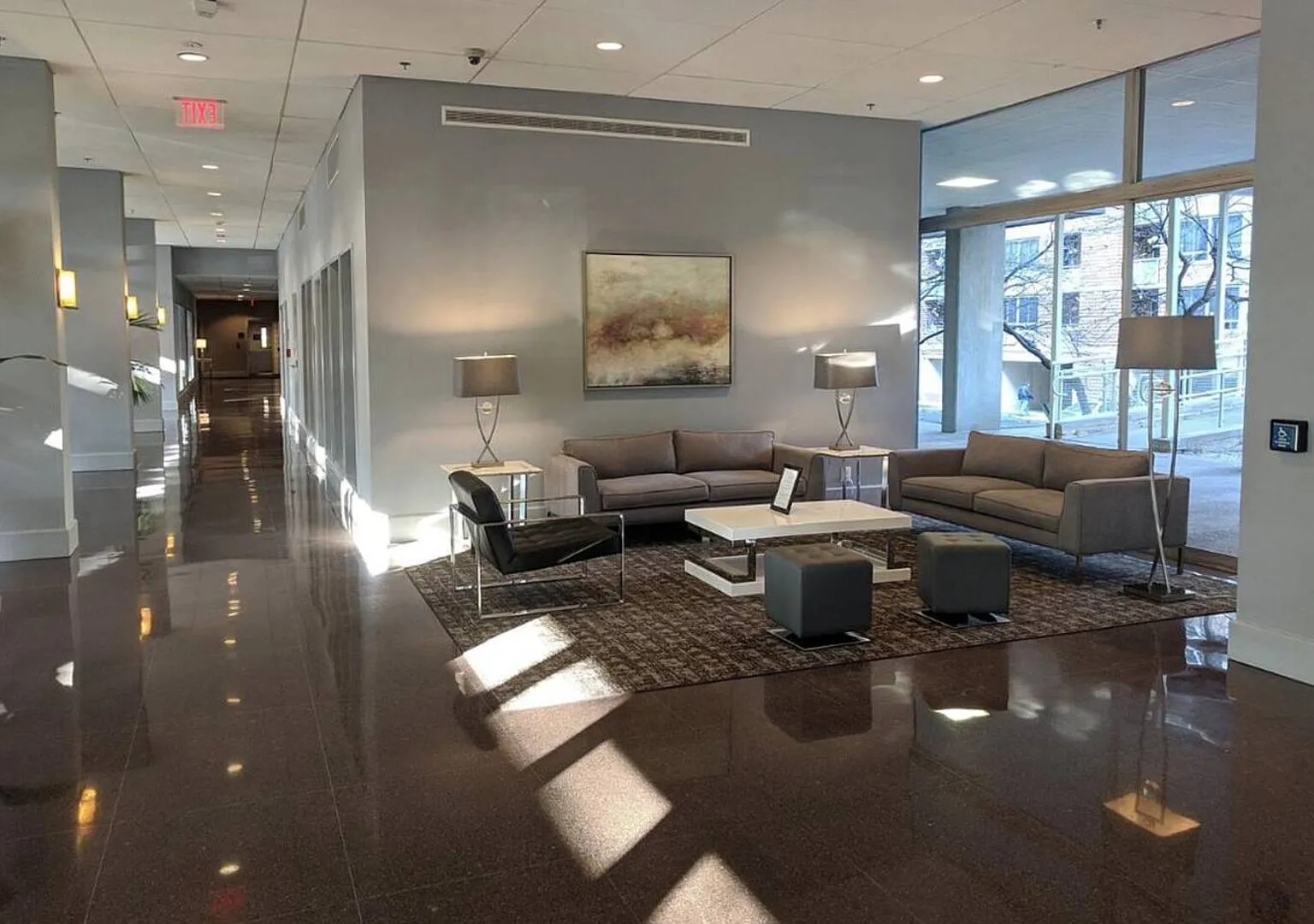Stay by Wharf, National Mall, museums with dedicated workspace — Photo 3