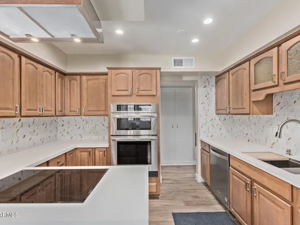 8737 E Sage Dr, Scottsdale, AZ 85250
