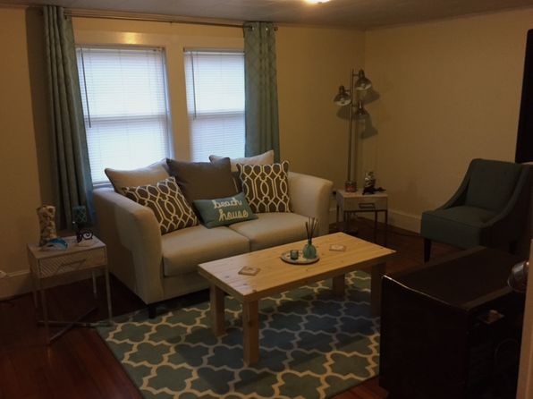 44 Susan St #2W