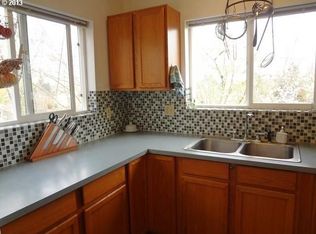 1306 W 28th Ave, Eugene, OR 97405